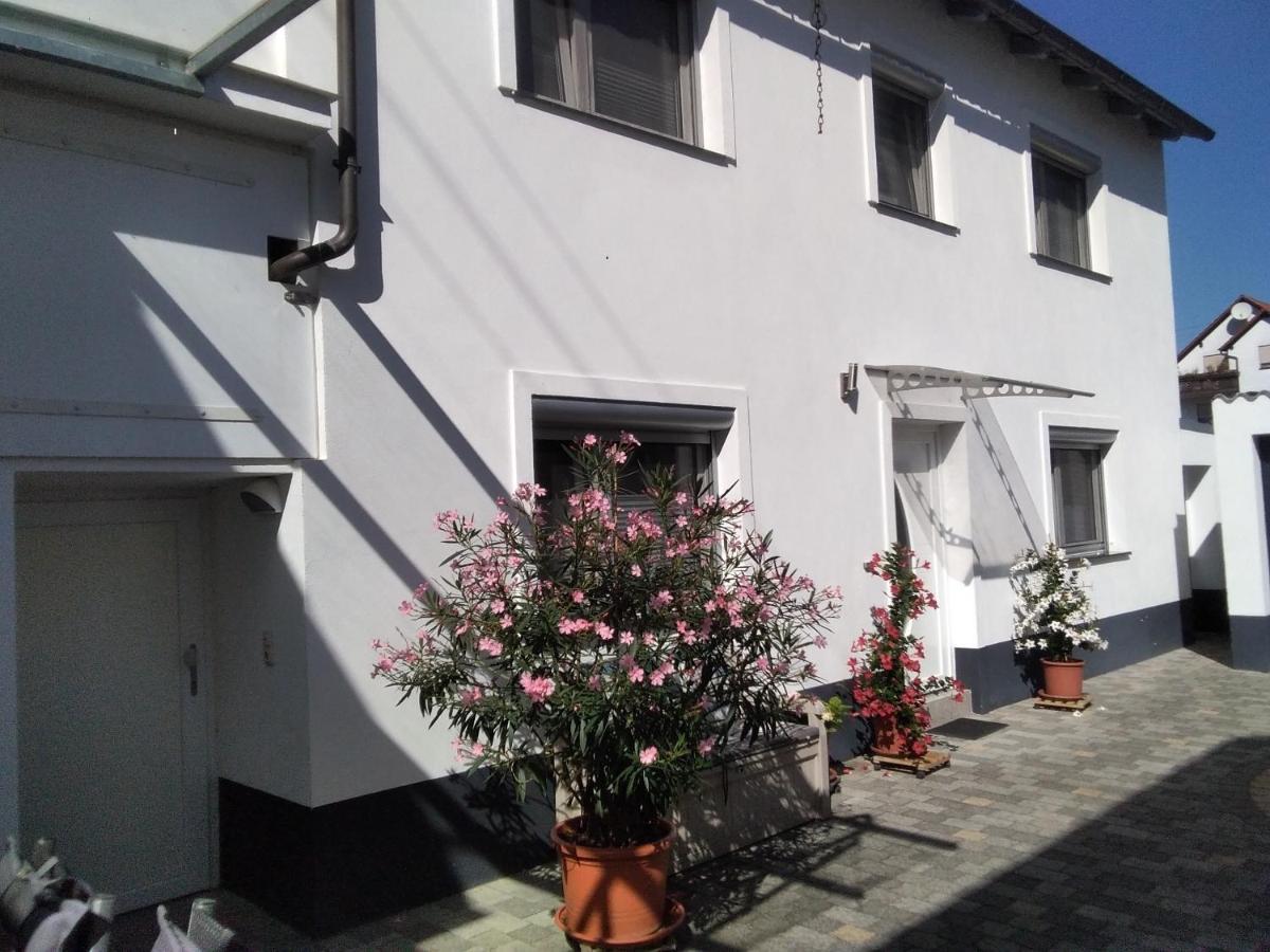 Ferienhaus Fam. Bisgen Niederkirchen bei Deidesheim エクステリア 写真